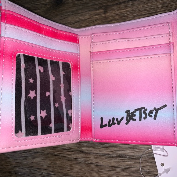 Betsey Johnson Logo Print Pink/Blue Gradient Flap Wallet - Picture 5 of 7